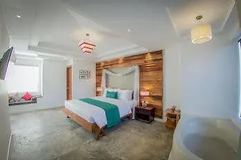 Primefold Hotel 4*